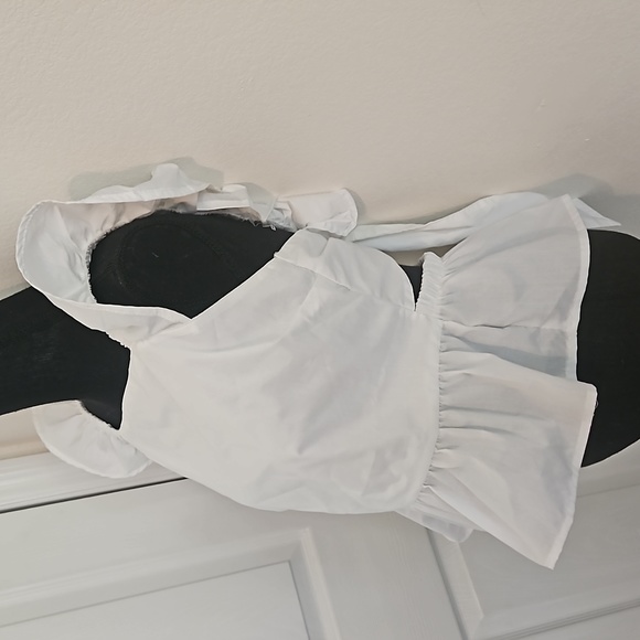 Cute White Top - Picture 3 of 8